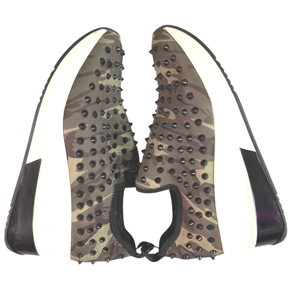 Camouflage Studded Slip On Sneakers Women's‎ Size 9.5 Gianni Bini